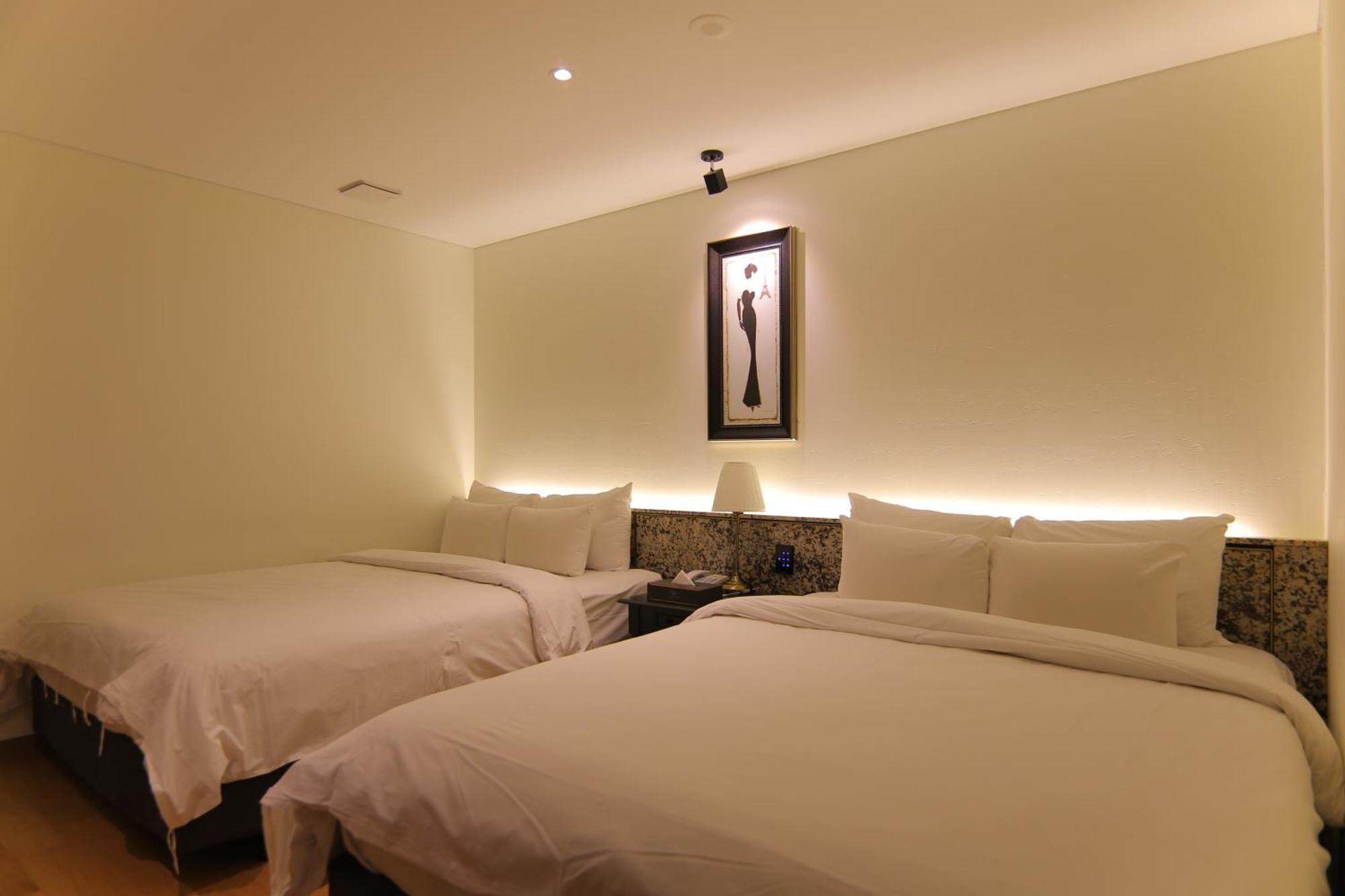 Suncheon Hotel Gite Cameră foto