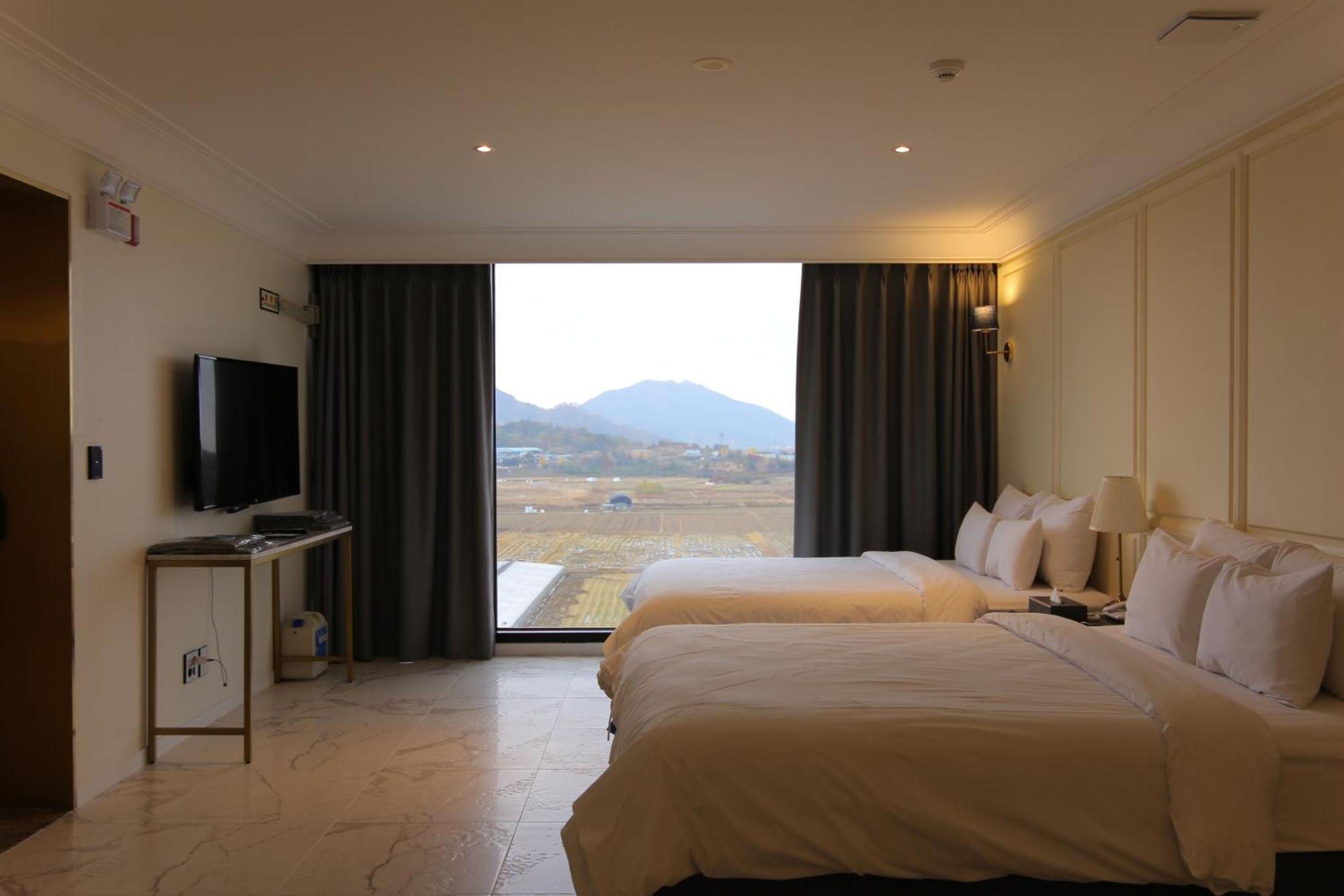 Suncheon Hotel Gite Cameră foto