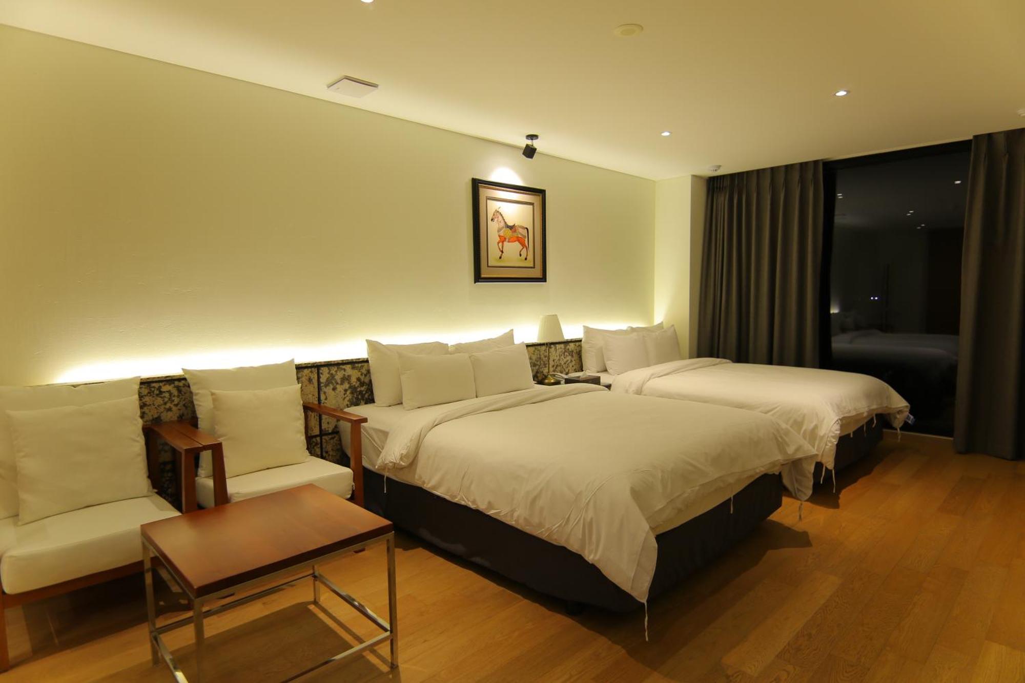 Suncheon Hotel Gite Cameră foto